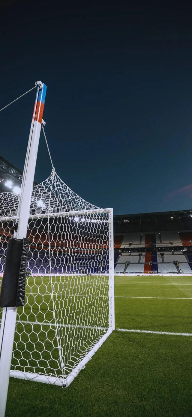 全面屏壁纸，苹果全面屏最火壁纸（超赞全面屏壁纸图片）