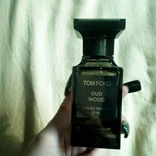 tom ford香水哪款好闻，tomford璀璨流光香水香评