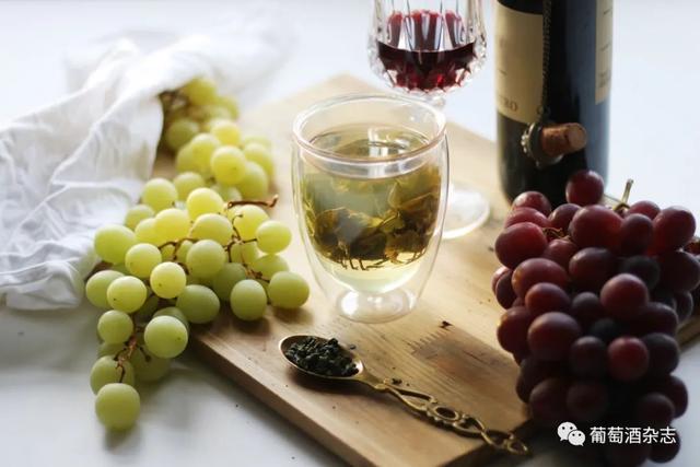 榴莲可以跟葡萄酒一起吃吗，榴莲和葡萄酒一起吃的后果（这8种食物居然不能跟葡萄酒一起吃）