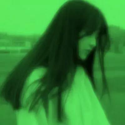 鹿女,微信头像,鹿女(“鹿亡玫瑰海,心死绿稻田”) 鹿女,微信头像,鹿女(“鹿亡玫瑰海,心死绿稻田”)