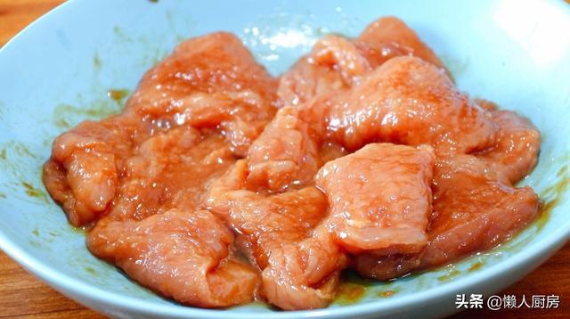 猪排怎么做好吃又简单，如何做排骨好吃又简单（这样简单处理后的猪排）