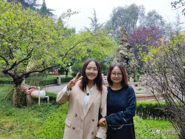 总裁的替身前妻冠华居燕子717微博，燕子712原创歌曲（晋城一中学子接力传承继续一中执教）