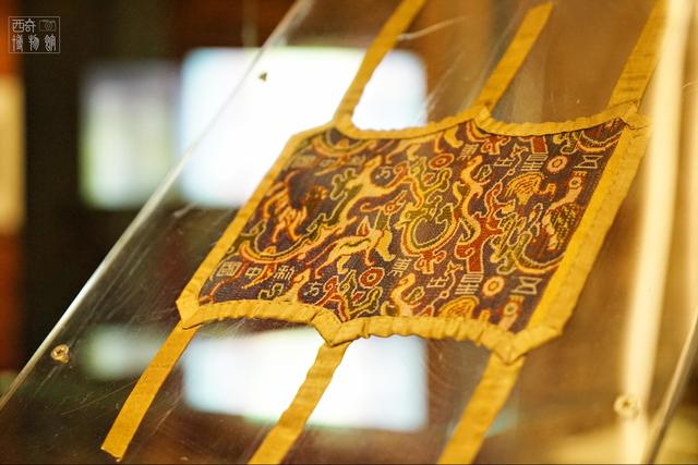 历史上真的有精绝女王吗，世界上真的有精绝女王吗（《鬼吹灯》中的精绝女王和鬼洞族）