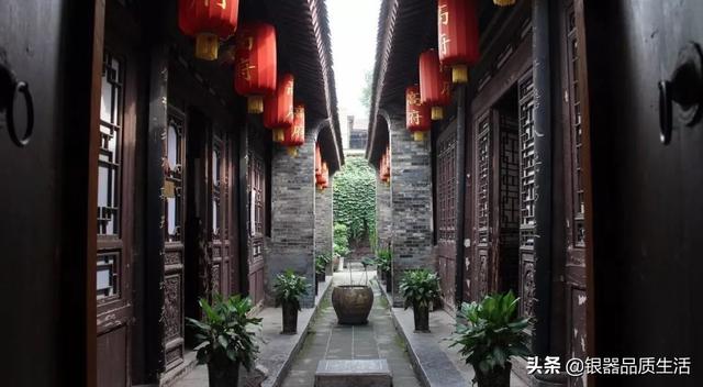 为什么古代院子里放口缸，从皇宫到民间全信它