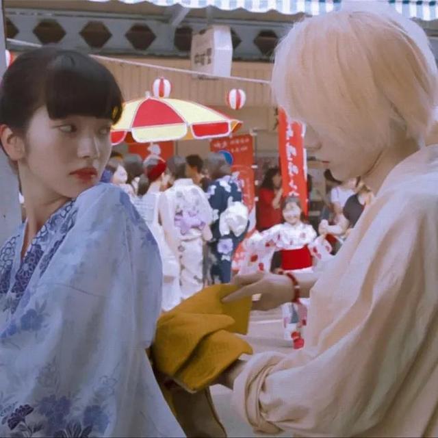 溺水小刀·动漫情侣头像微信，溺水小刀·动漫情侣头像（今天是《溺水小刀》系列）