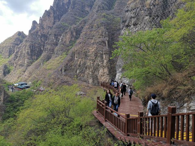 十渡一日游团购，北京周边自驾游秋天（<孤山寨和东湖港指南>）