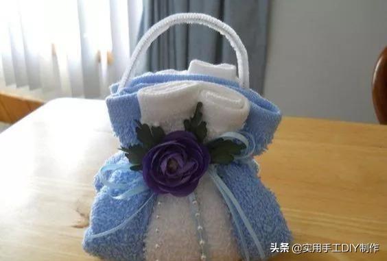 怎样用毛巾做小熊玩具，怎样用毛巾做小熊玩具简单（可以跟小孩一起玩哦）