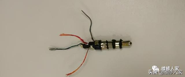 线控耳机如何接线的，线控耳机如何接电话（耳机的接线原理及焊接操作）