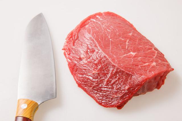 怎样腌制嫩牛肉片，腌制牛肉怎么做才鲜嫩（大厨一招就把牛肉变得又嫩又滑）
