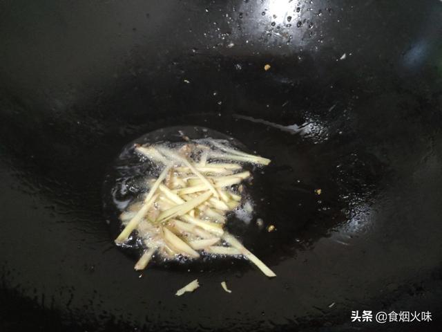 怎么水煮螃蟹才好吃，怎样煮螃蟹才好吃（出锅立马被抢光）