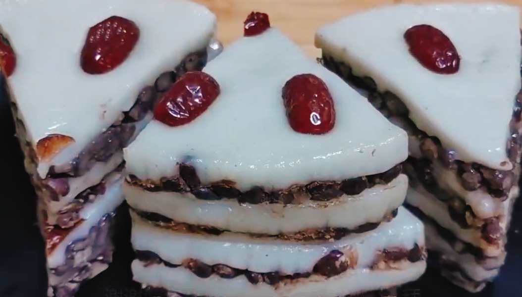 【糯米红豆千层糕】做法步骤图 软糯香甜 放凉了也不会硬-起舞食谱网