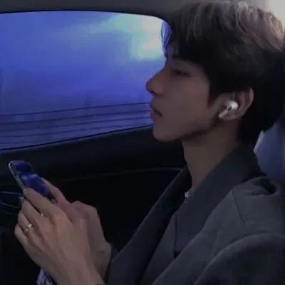 异地恋什么意思，什么是异地恋（异地恋与网恋有什么区别）