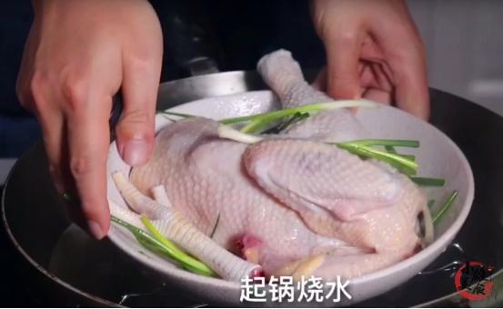 如何做水蒸鸡窍门，客家秘制“隔水蒸鸡”的做法