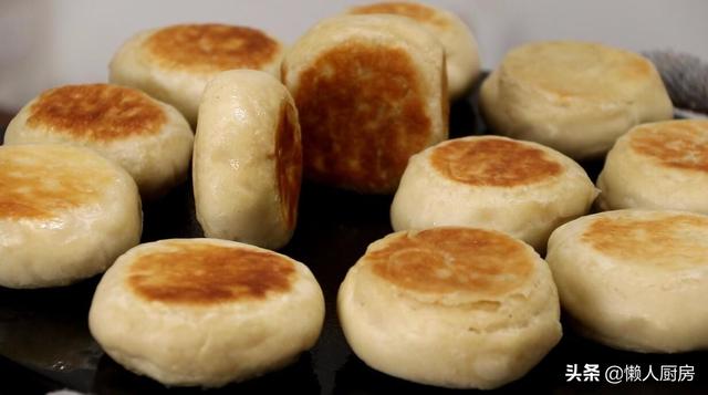 栗子饼的制作方法，栗子鸡蛋饼的制作方法（教你做一道甜而不腻的栗子饼）