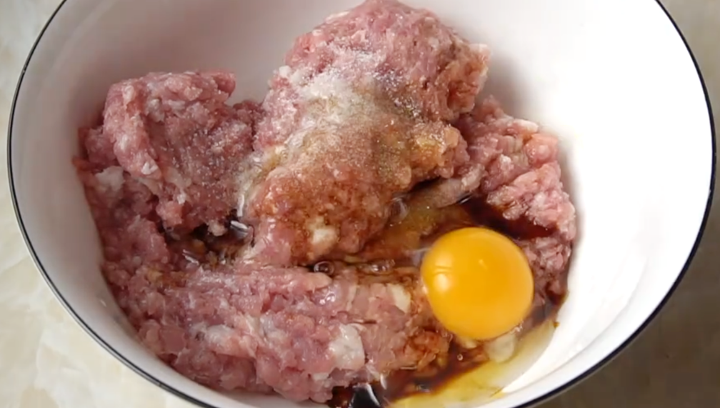 圖片[3]-【香煎肉包子】做法步驟圖 皮薄餡嫩又多汁 連吃8個不過癮-起舞食譜網