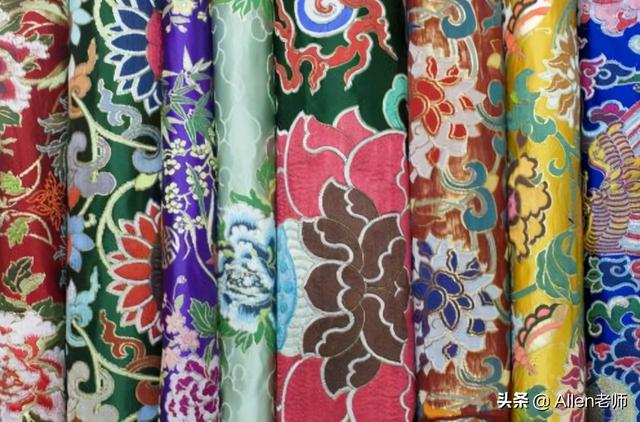 丝绸的产地在哪里，丝绸最有名的产地（主要有几个丝绸产区）