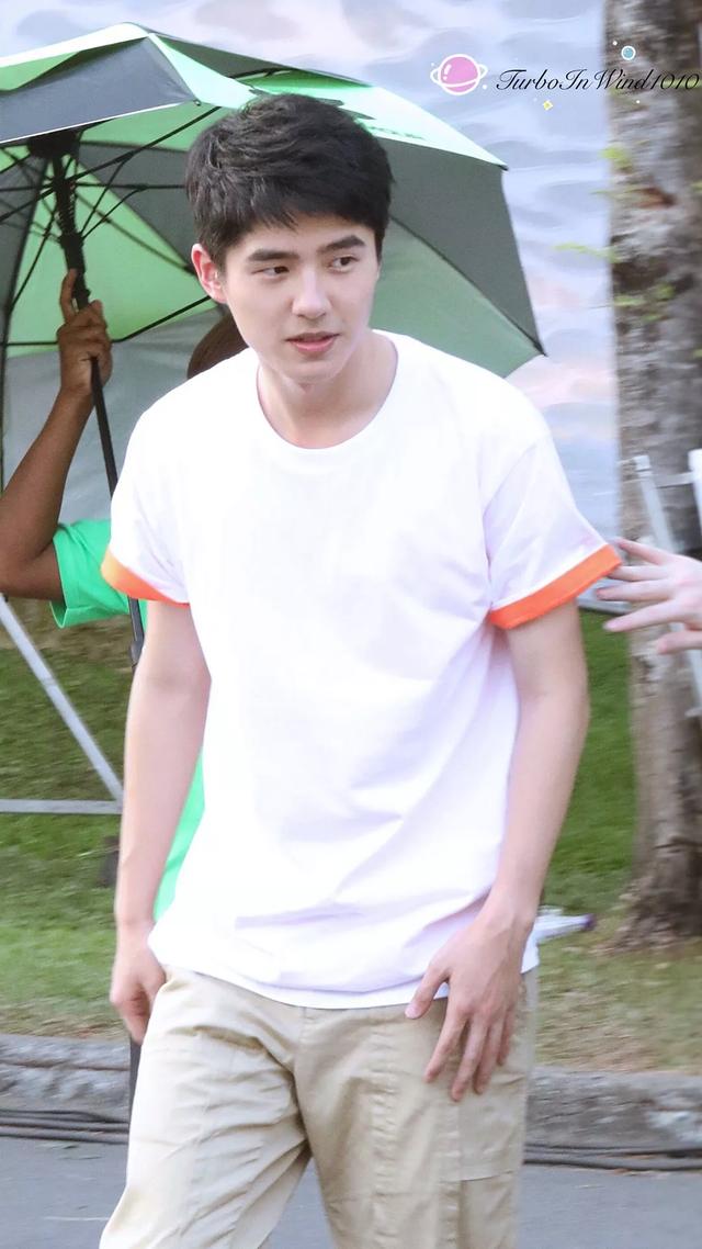 男生头像 刘昊然小哥哥 帅到犯规微信，男生头像 刘昊然小哥哥 帅到犯规（壁纸 ， 帅气的刘昊然）