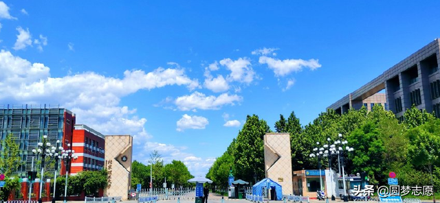 华东政法大学什么档次，华东政法大学是985还是211大学（哪所大学的法学最好）