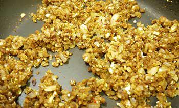 咖喱是什么东西，咖喱粉是用什么材料做成的（印度人为啥那么喜欢吃咖喱）