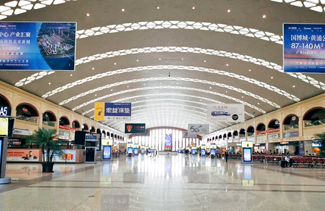 哈尔滨西站在哪，哈尔滨西站在哪个街道哪个社区（设计充满“冰城”特色）