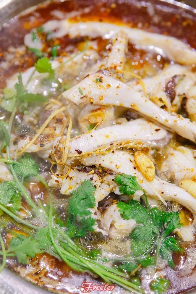 娃娃脸少女头像 鱼酱/失去分享的欲望 就是散场的开始微信，娃娃脸少女头像 鱼酱/失去分享的欲望 就是散场的开始（TA至少还能在海口大排档中再红20年）