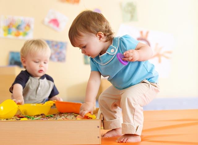 四色性格，看懂孩子的性格颜色（性格色彩四色差不多性格复杂）