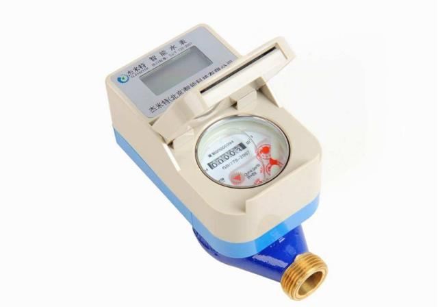水表有万位数的吗，水表的读数怎么看（抄表员说正常，原来有猫腻）