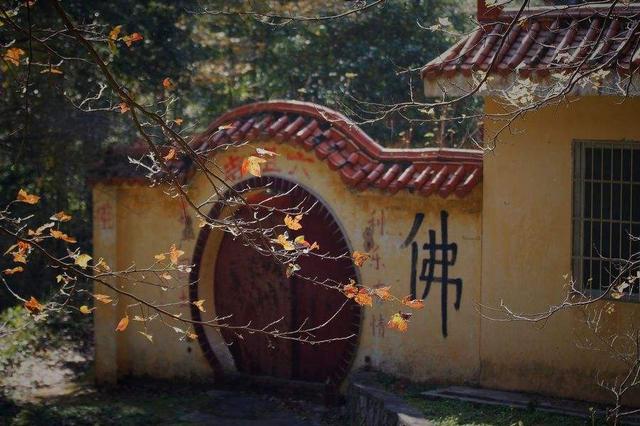 点香有什么讲究，家里点熏香有什么讲究（这些习俗礼仪必须遵守）