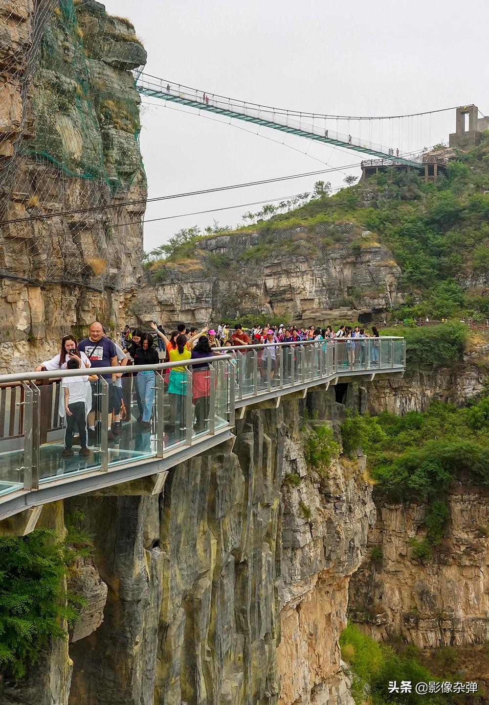 十渡玻璃栈道(野三坡高山漂流玻璃栈道)