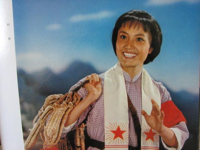 八个样板戏是哪八个，八个样板戏都是哪八个（八大样板戏）