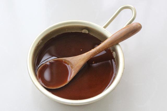 菜做辣了放什么让它不辣，如何让放辣椒的菜不辣（不妨试试这做法）