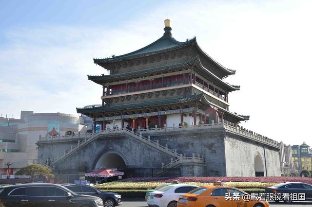 全国最高的钟楼，是中国现存形制最大、保存最完整的一座