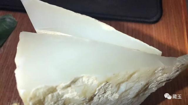 和田玉青玉只要几十块钱是真的吗，和田玉青玉大概多少钱（关于和田玉的一些基础知识普及）