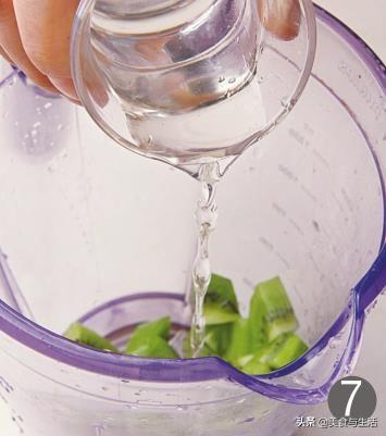 橙汁的制作方法，满杯橙汁制作方法（只用水果就可以做出漂亮的彩虹果汁）