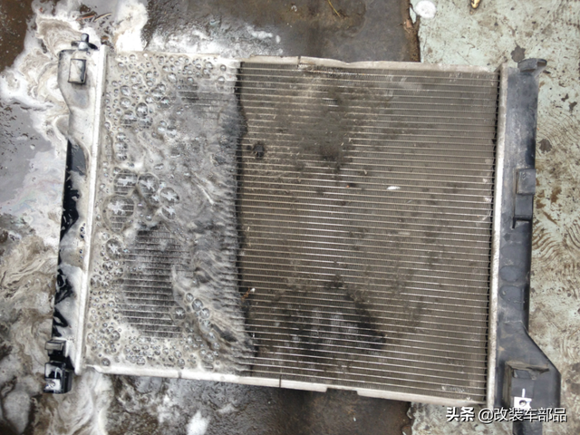 汽车空调原理图，汽车空调工作原理图（爱车空调系统的工作原理）