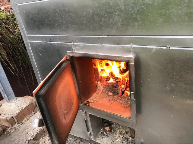 青花椒怎么做的，青花椒怎么制作（你知道你吃的花椒生产过程吗）