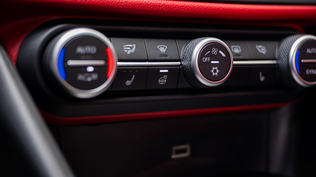 alfa romeo是什么车，alfa是什么品牌（来自意大利的浪漫与激情——阿尔法）