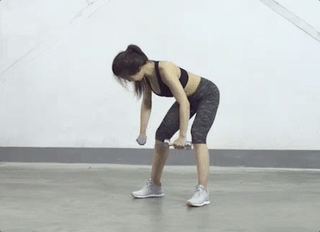 侧平举正确姿势，侧平举正确姿势图片（怎样训练才能更加有效）