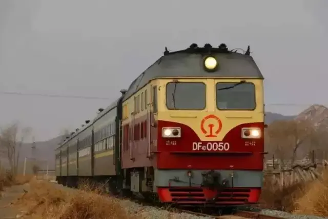 火车是什么字母开头，火车前面开头字母代表什么（G、D、C、Z、T、K、L、Y）