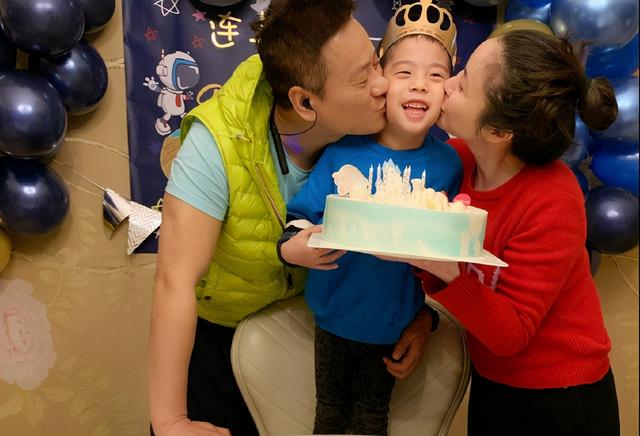 抛弃小23岁杨若兮，刘威现况（被大23岁刘威抛弃后）