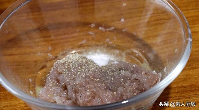虾滑怎么吃火锅，吃火锅必点的虾滑