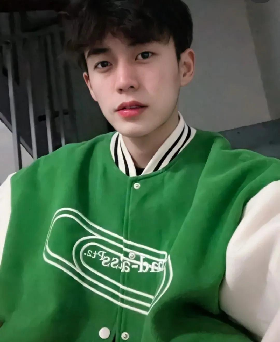 陈鹤一陈泽宇抖音图片陈思宇陈鹤一抖音男网红你最pick谁图片