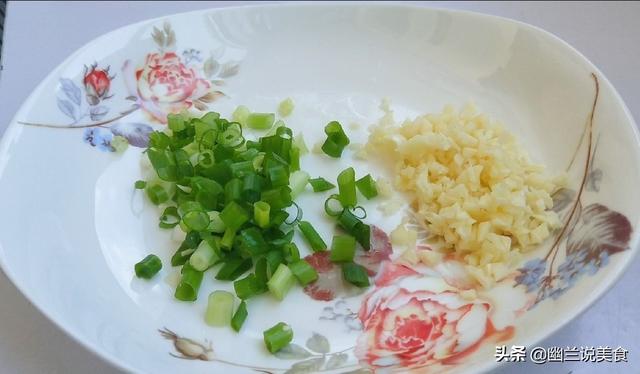 红烧茄子怎么做好吃，红烧茄子怎么做好吃又简单 视频教程（红烧茄子百吃不厌的做法）