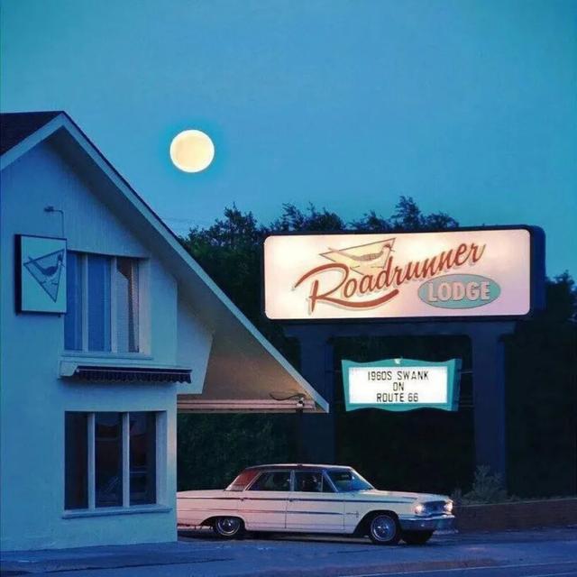 蓝色背景图，蓝色背景图片竖版（蓝色系朋友圈背景图）