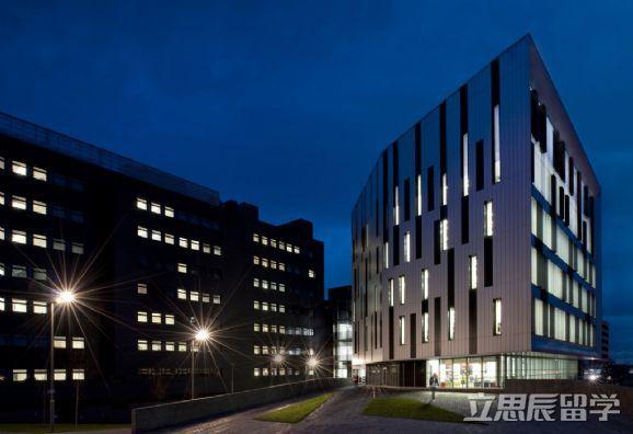英国萨塞克斯大学怎么样，萨福克大学排名（世界排名前列的英国顶尖院校丨萨塞克斯大学）
