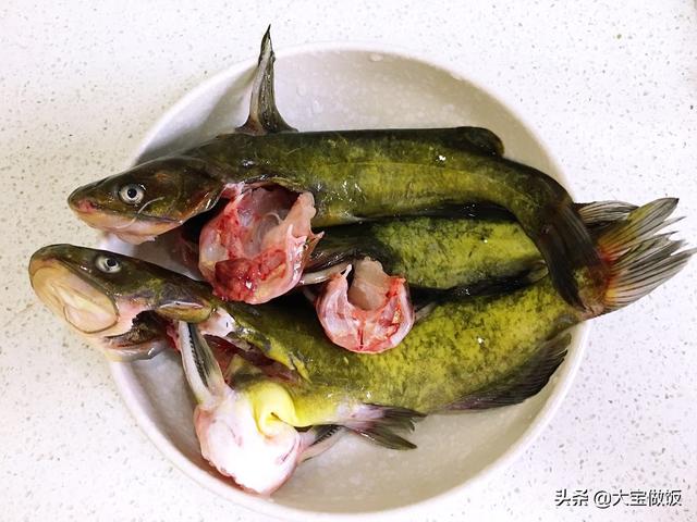 黄辣丁怎么做好吃，黄辣丁在家这样做简单又美味（这样烧出来的黄辣丁太下饭）
