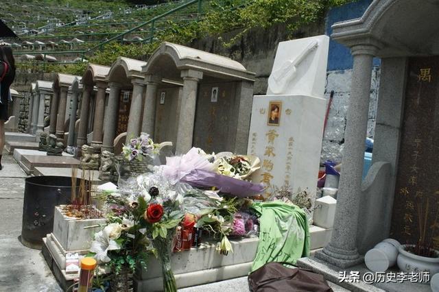 黄家驹怎么去墓地，香港黄家驹墓地：葬礼规模空前