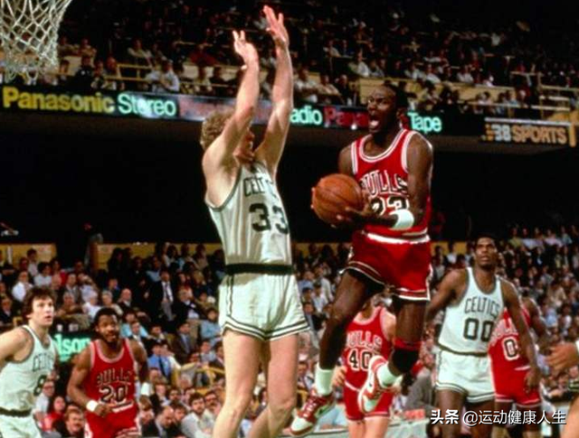 科比姓什么，科比豪宅别墅图片（“科比”为什么不叫“布莱恩特”）