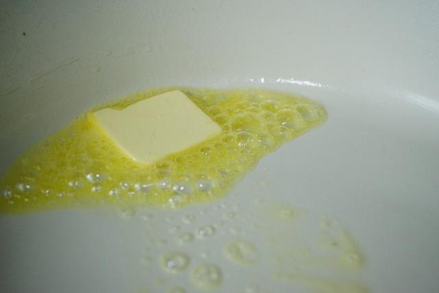 芦笋可以放多久，芦笋放久了能吃吗（西方人餐桌上最不能省的蔬菜芦笋）