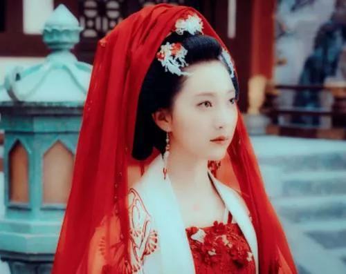 赵瑟瑟结局，赵瑟瑟结局疯了（《东宫》原著与剧版的李承鄞对比）